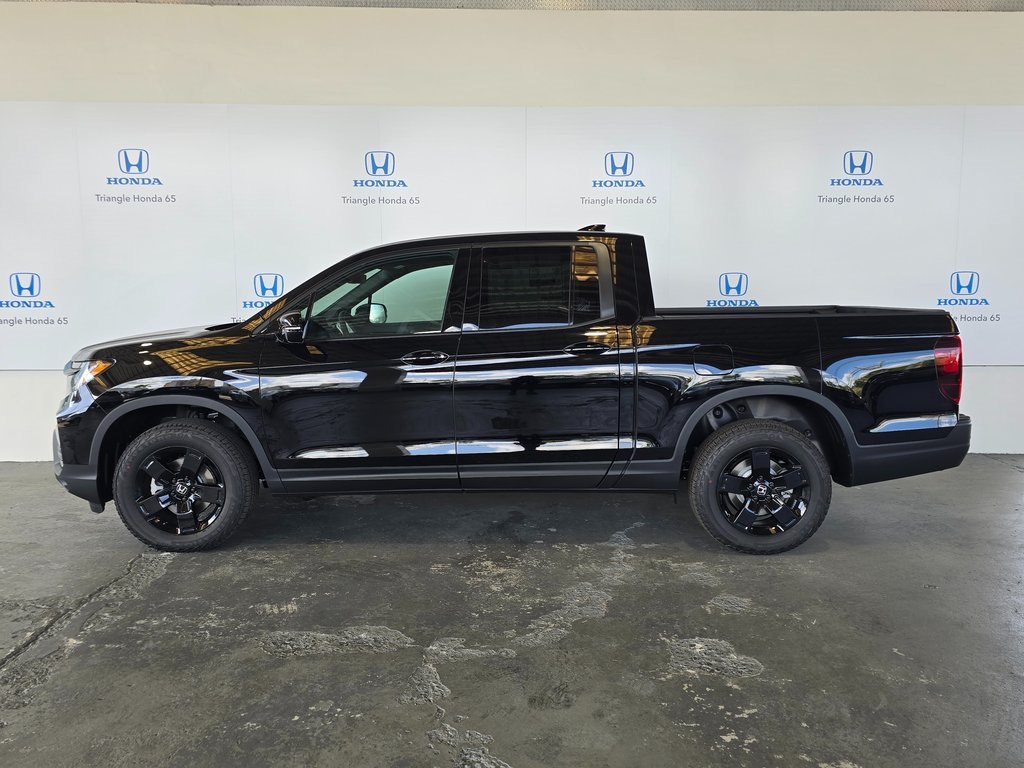 2025 Honda Ridgeline Black Edition photo 3