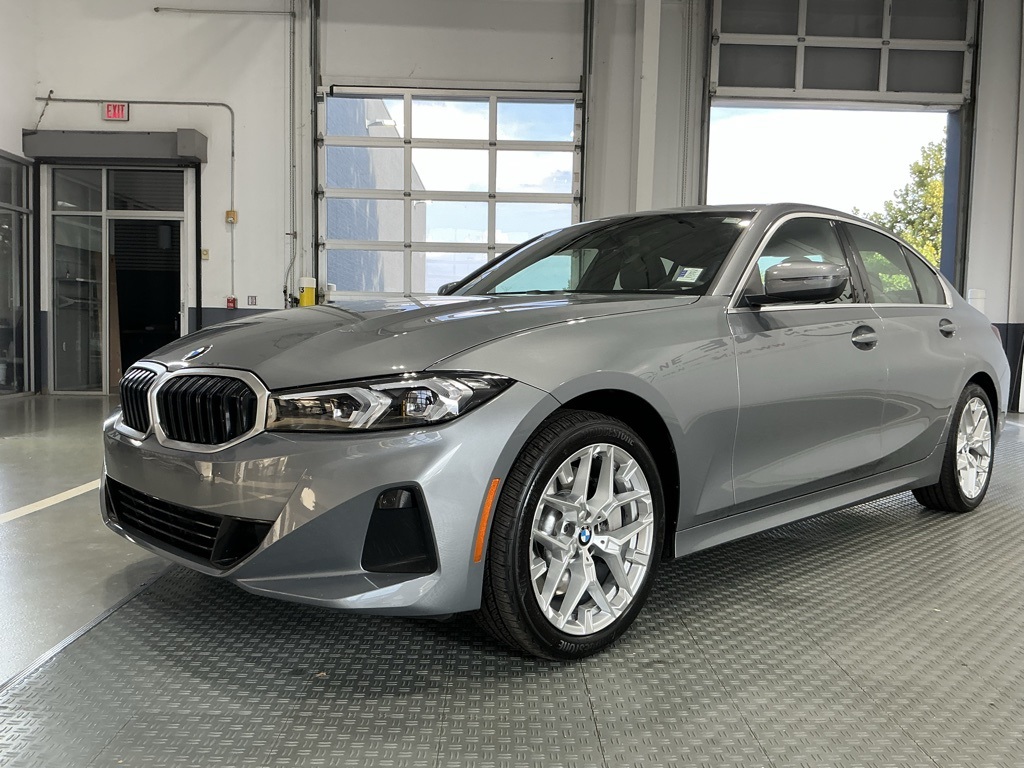 2025 Bmw 330i photo 2