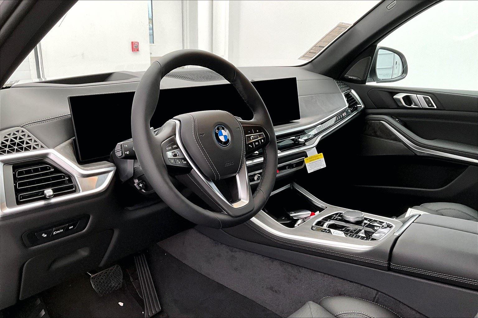 2026 Bmw X5 xDrive50e photo 3