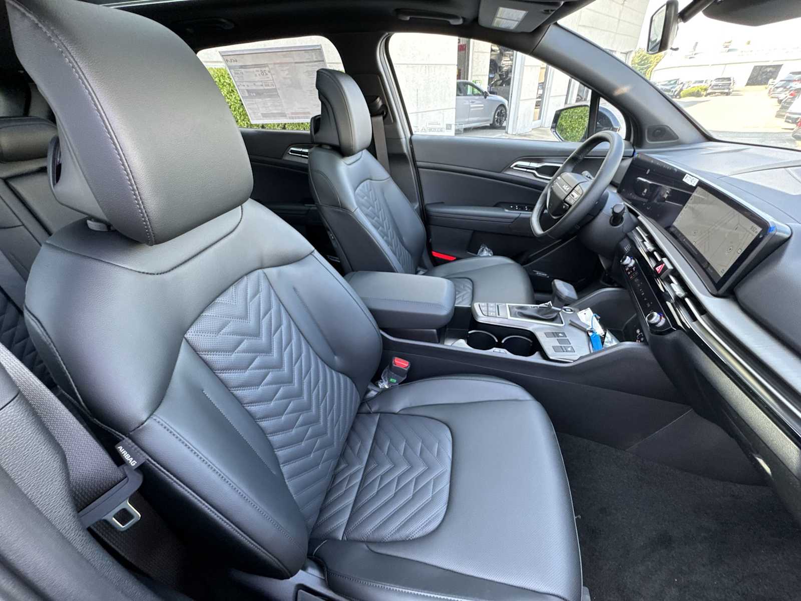 2026 Kia Sportage X-Line photo 12