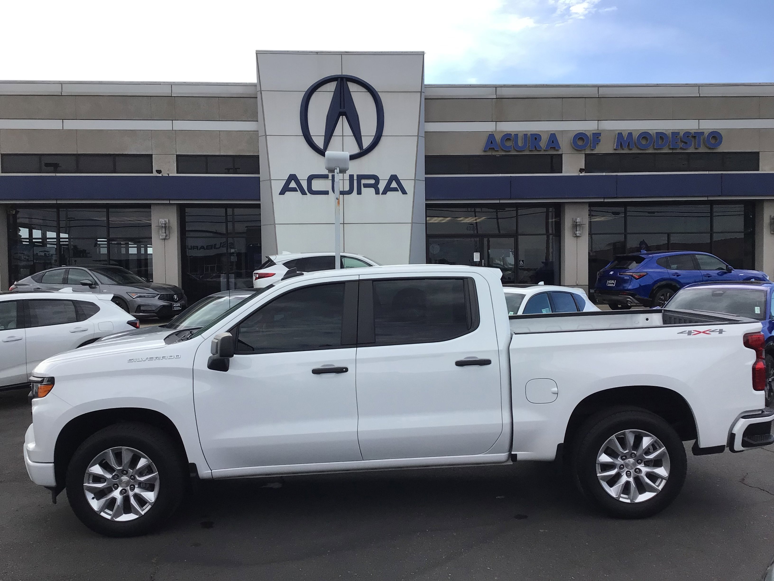 2022 Chevrolet Silverado 1500 Custom's photo