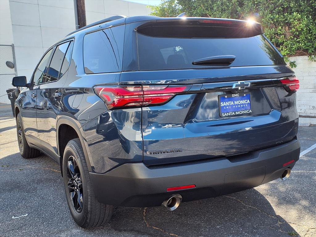 2023 Chevrolet Traverse Cloth photo 3