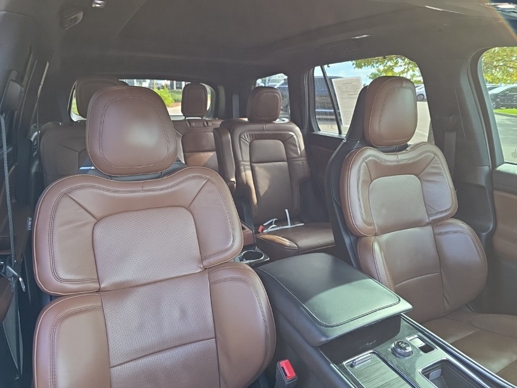 2022 Lincoln Aviator Grand Touring photo 22