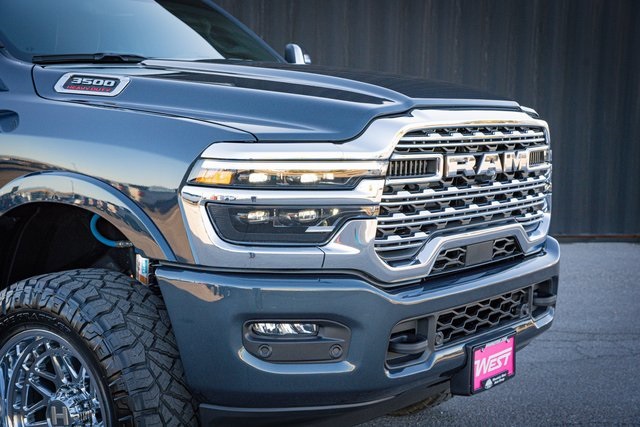 2026 Ram 3500 Limited photo 4