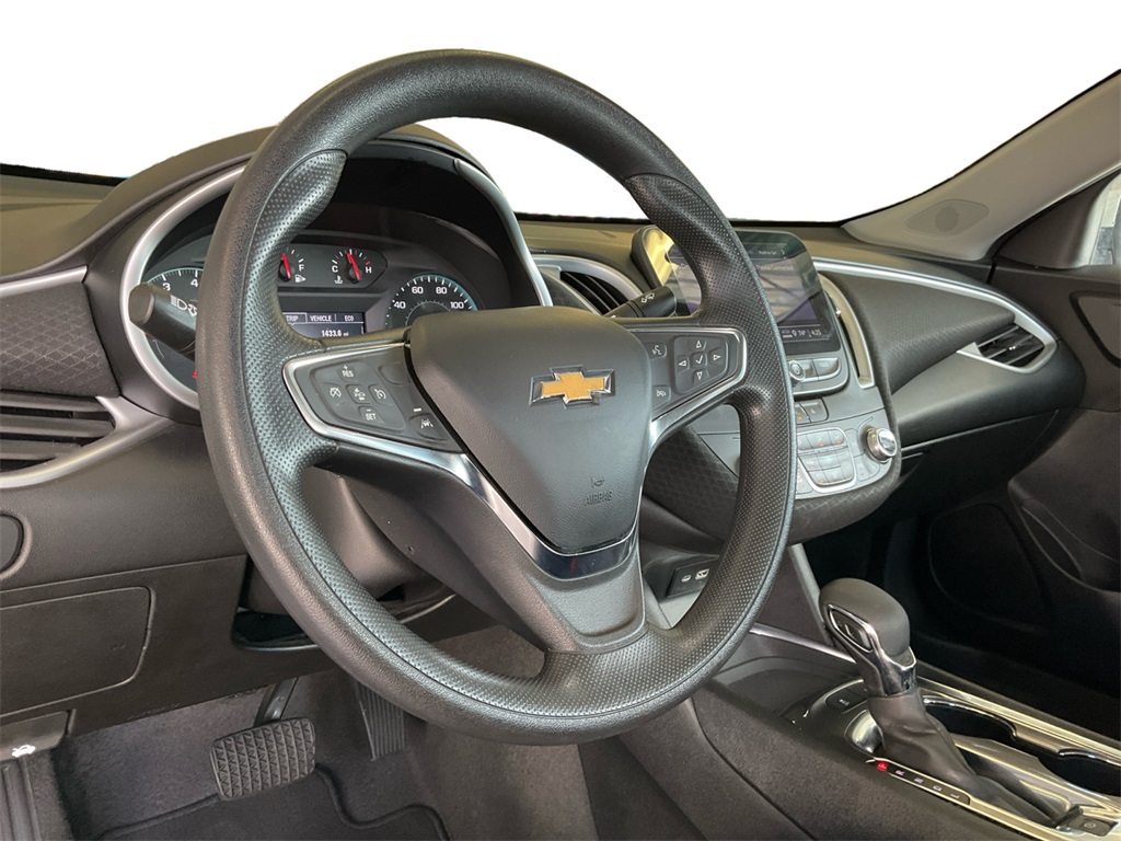 2024 Chevrolet Malibu 1LT photo 17