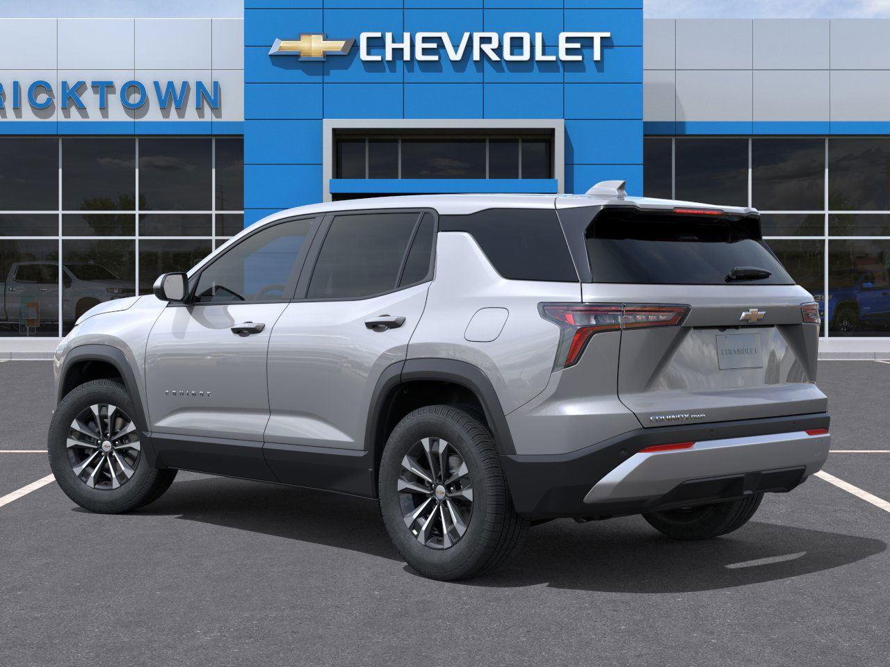 2026 Chevrolet Equinox LT photo 2