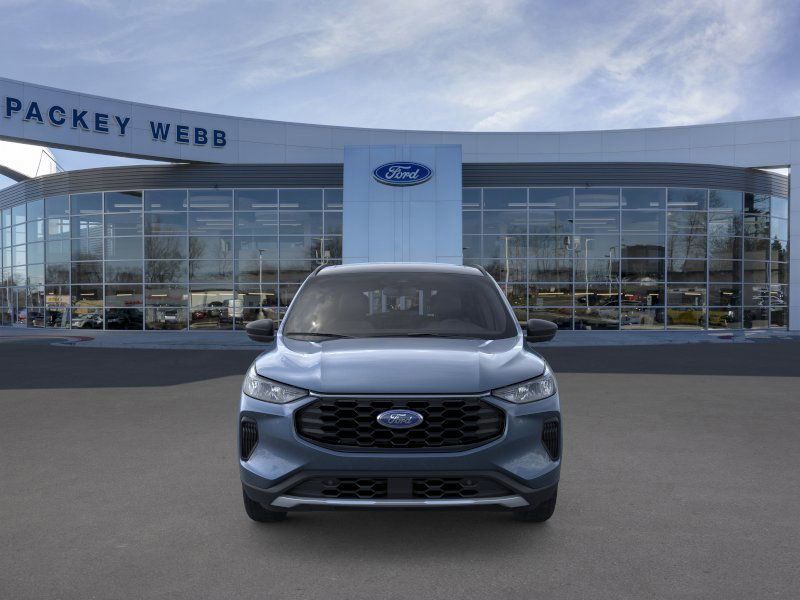2025 Ford Escape ST-Line Hybrid photo 5