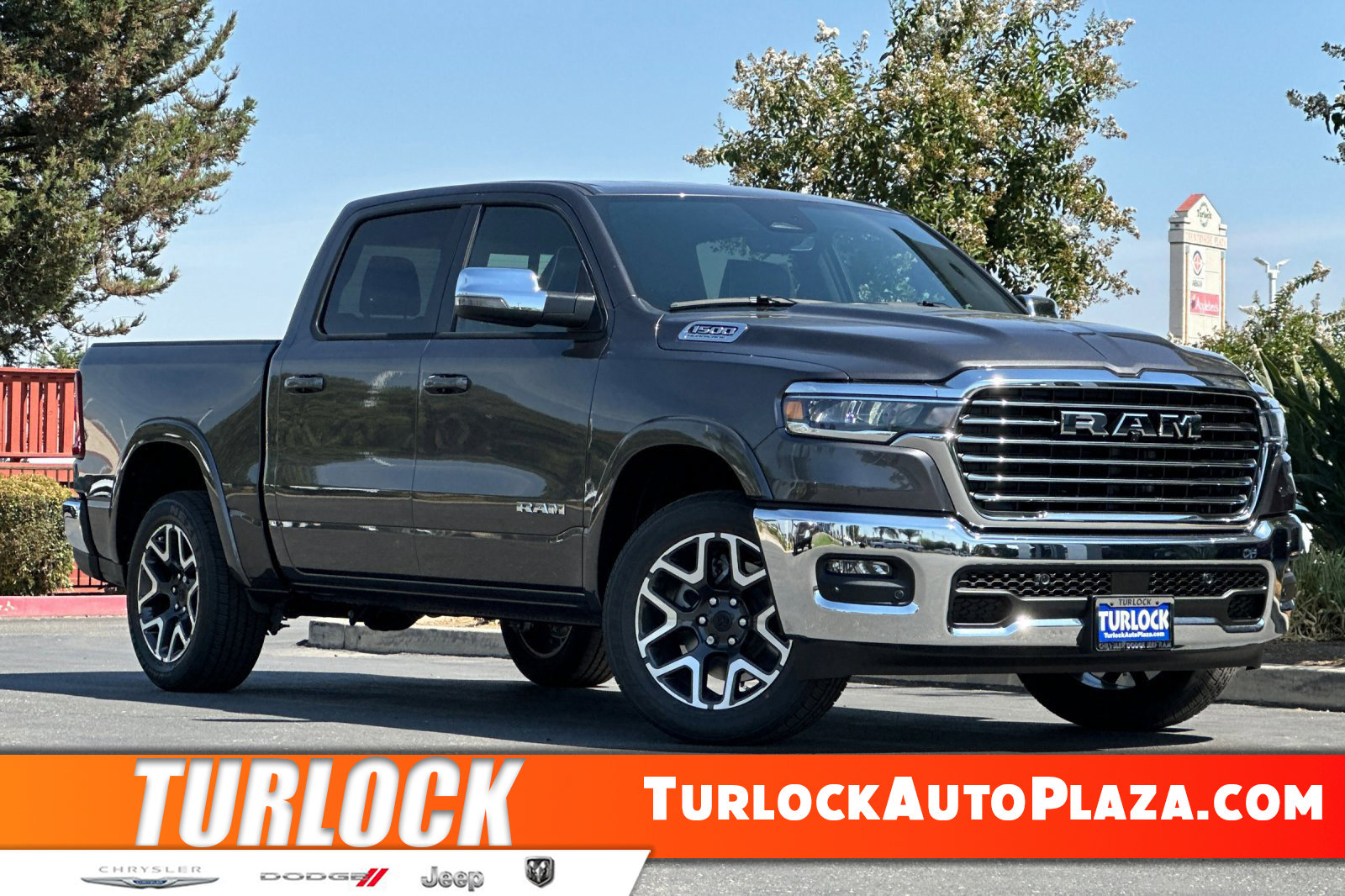 2026 RAM Ram 1500 Pickup Laramie's photo