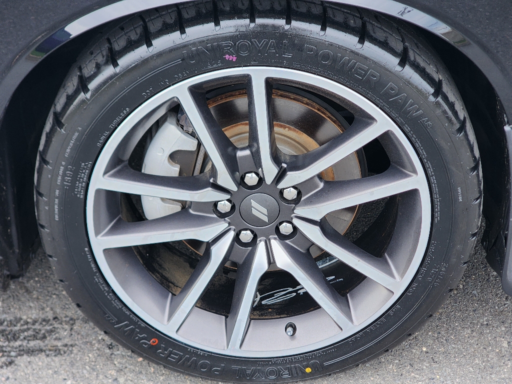 2021 Dodge Challenger R/T photo 4