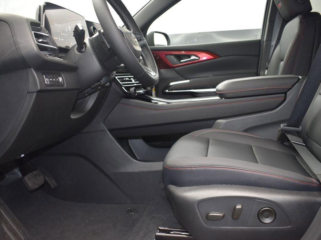 2026 Chevrolet Traverse Z71 photo 12