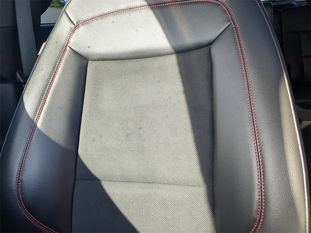 2023 Ford Explorer ST-Line photo 22