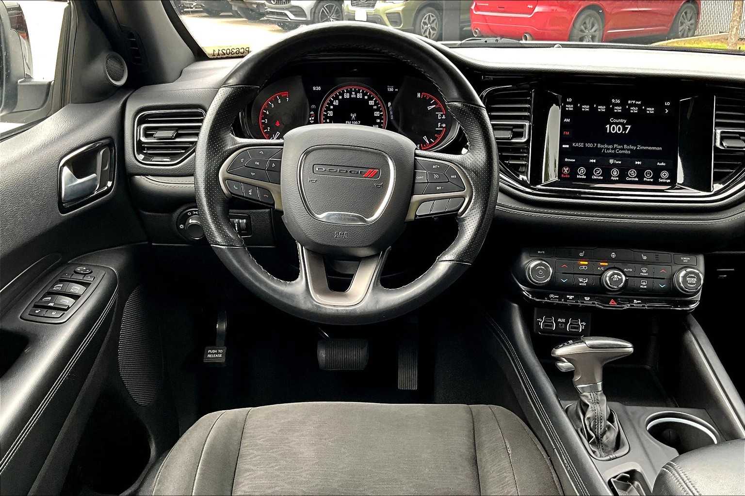 2023 Dodge Durango SXT photo 5