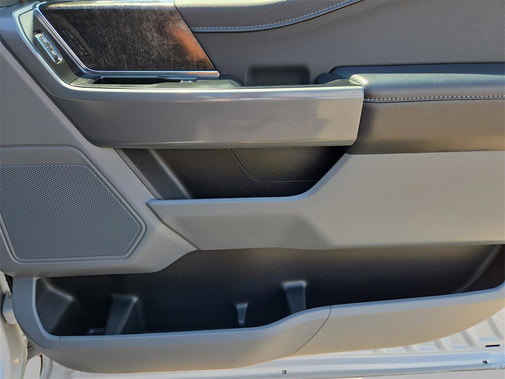 2022 Ford F-150 XLT photo 21