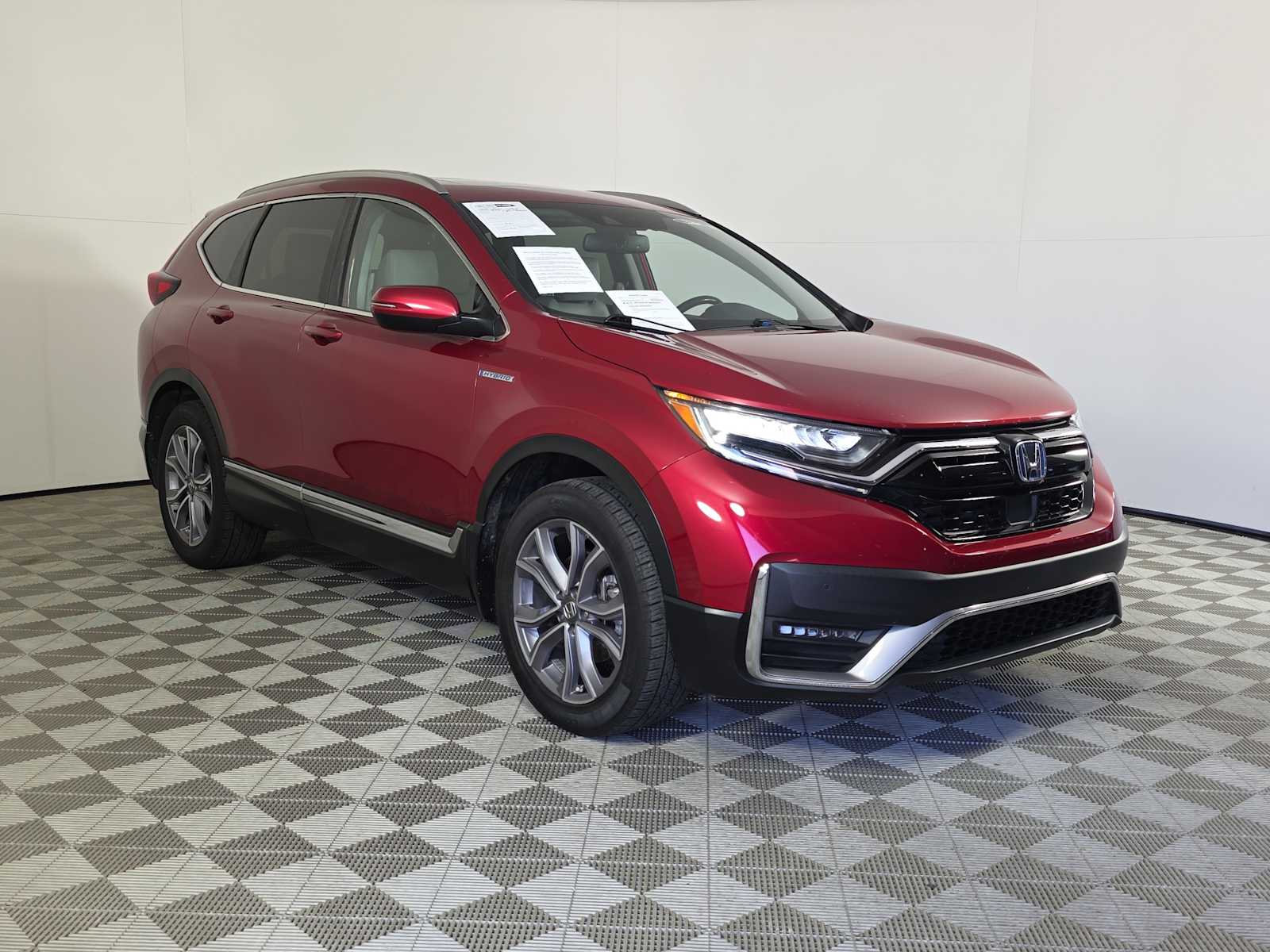 2020 Honda CR-V Touring's photo