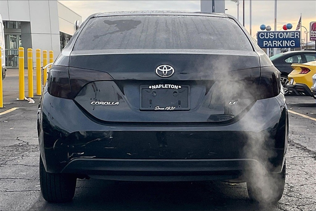 2016 Toyota Corolla L photo 3