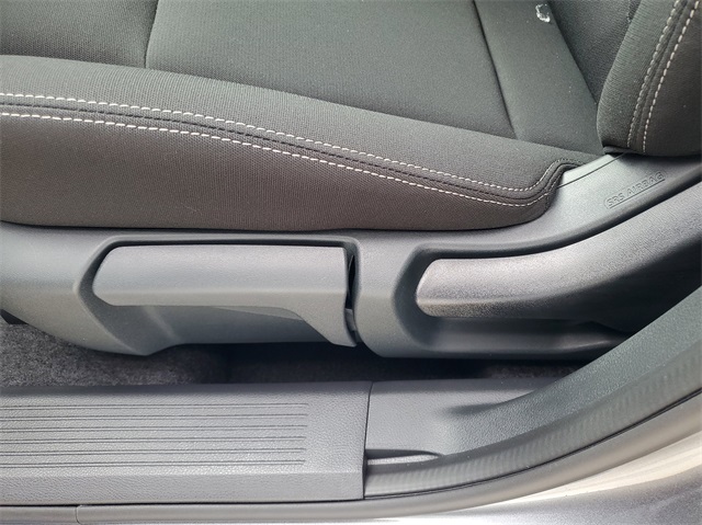 2025 Nissan Rogue S photo 11