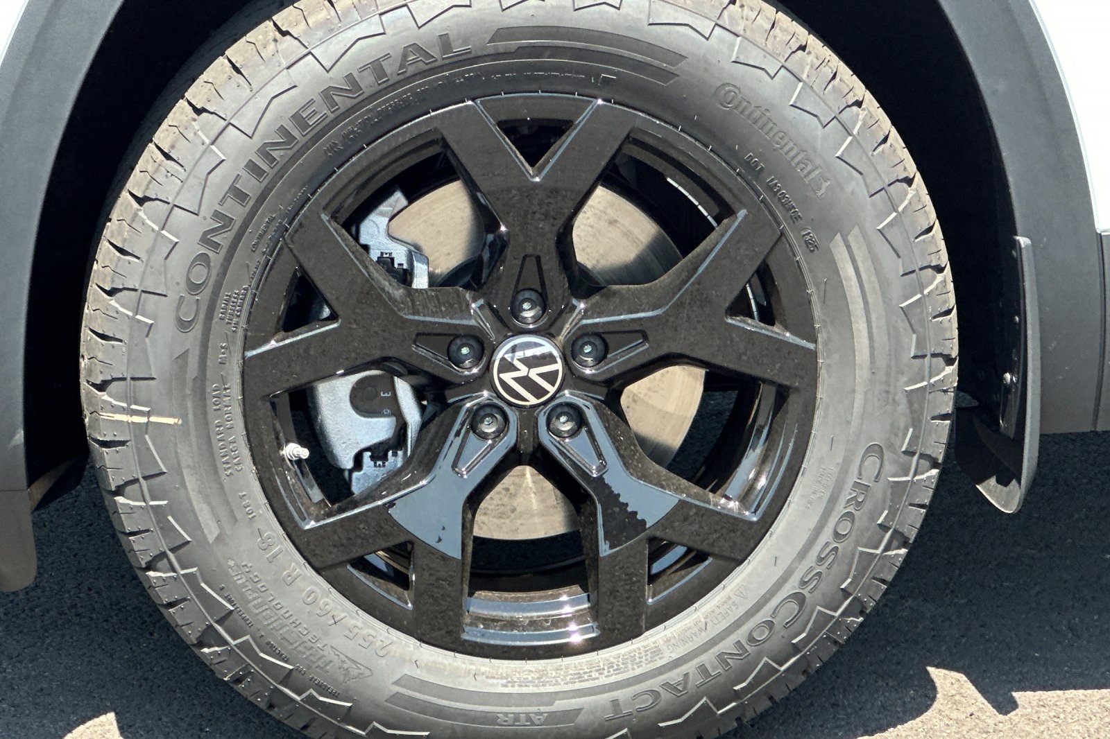 2025 Volkswagen Atlas Peak Edition SE photo 22