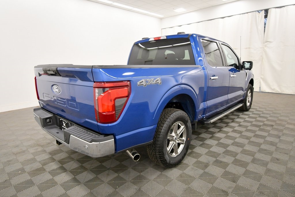 Used 2024 Blue Metallic Ford XLT image 7