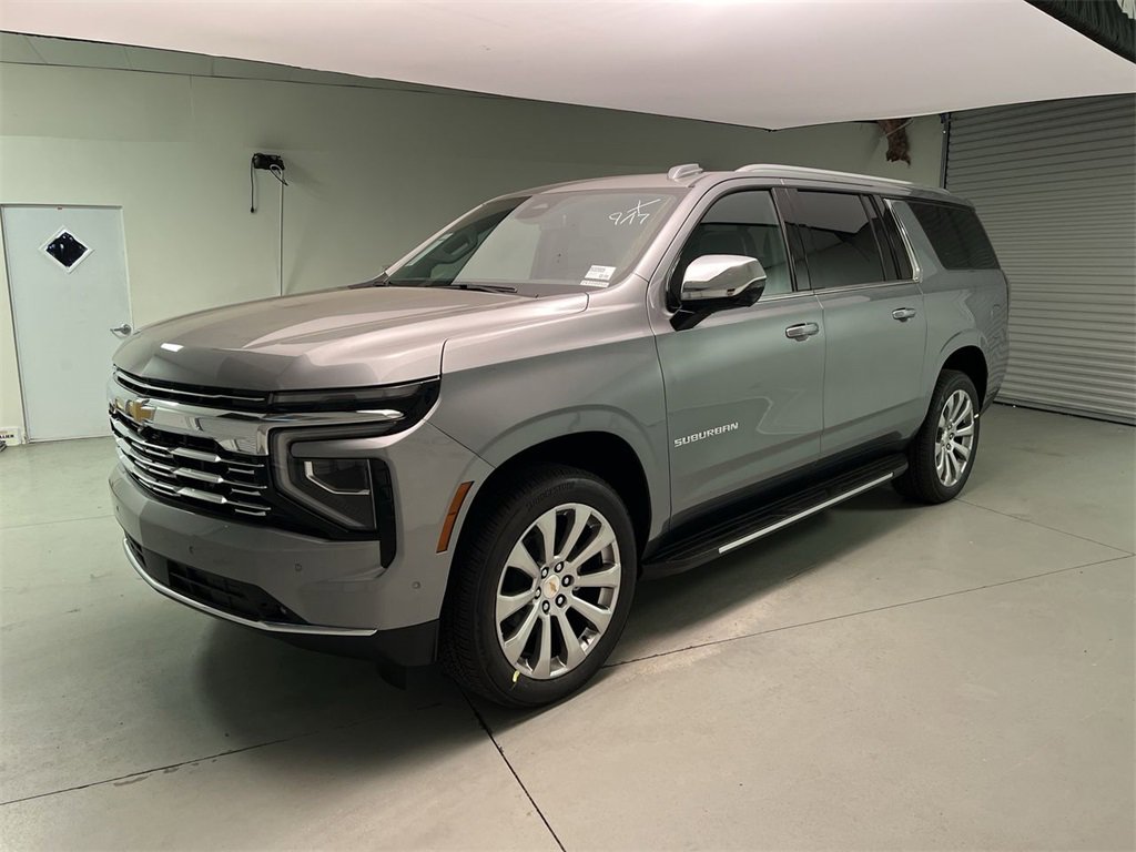2026 Chevrolet Suburban Premier photo 4