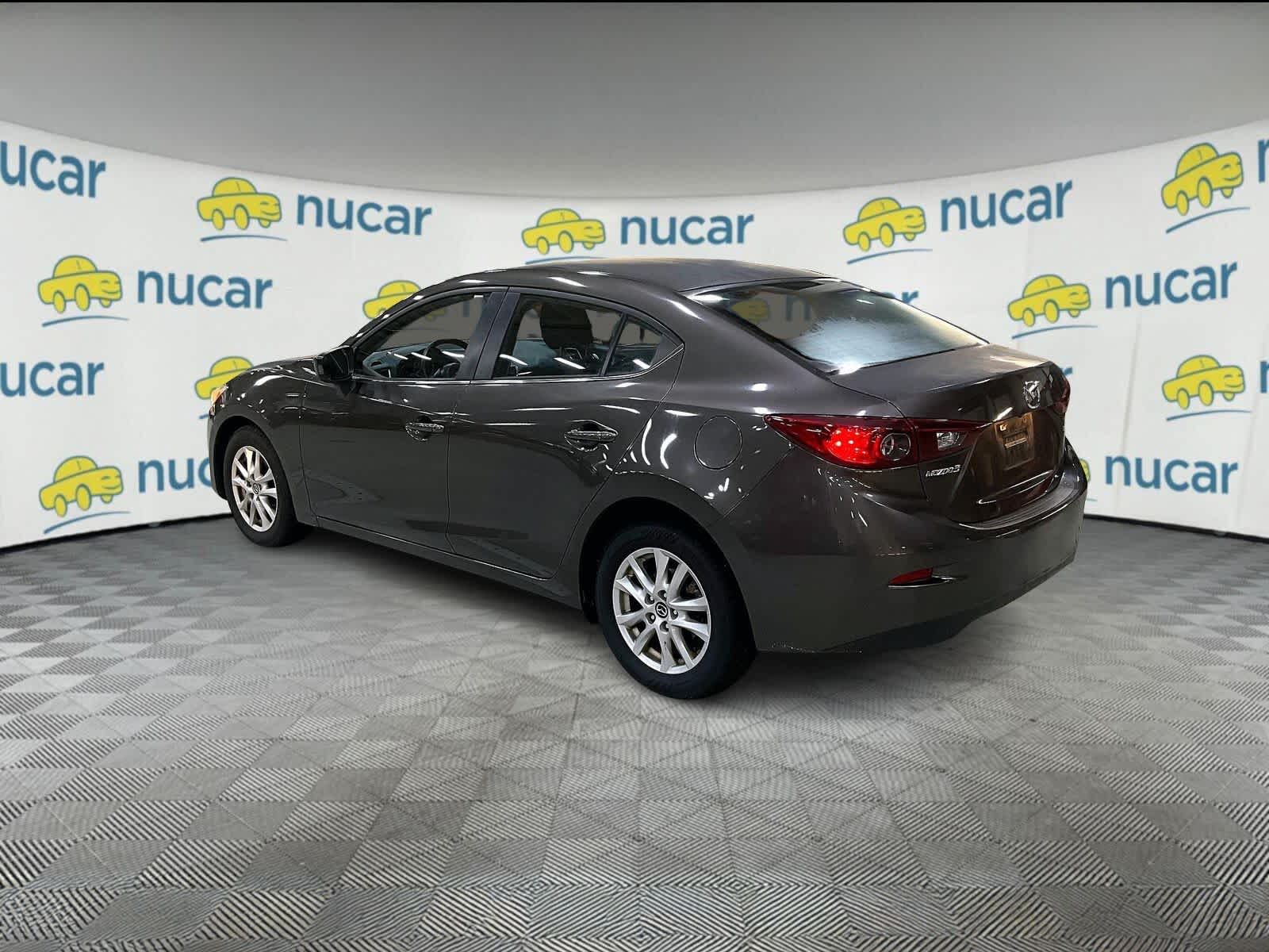 2016 Mazda Mazda3 i Sport photo 3