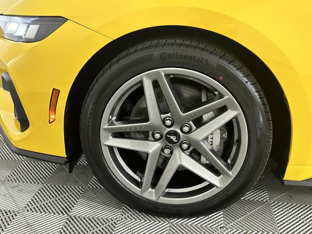 2024 Ford Mustang GT Premium photo 10