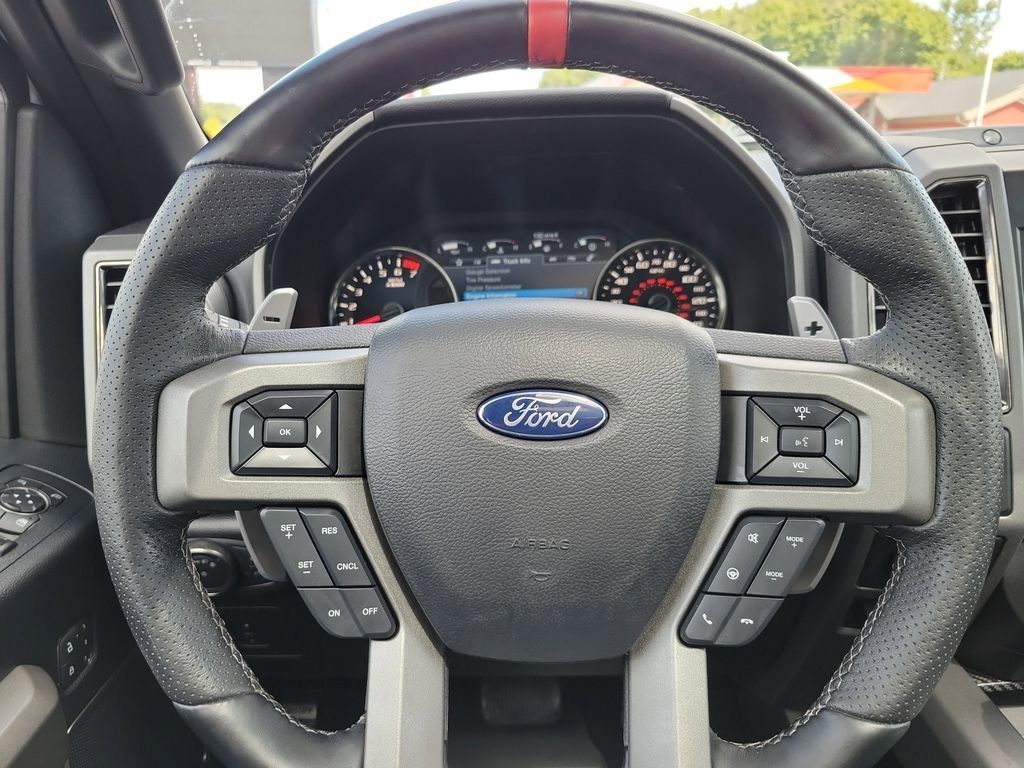 2018 Ford F-150 Raptor photo 10