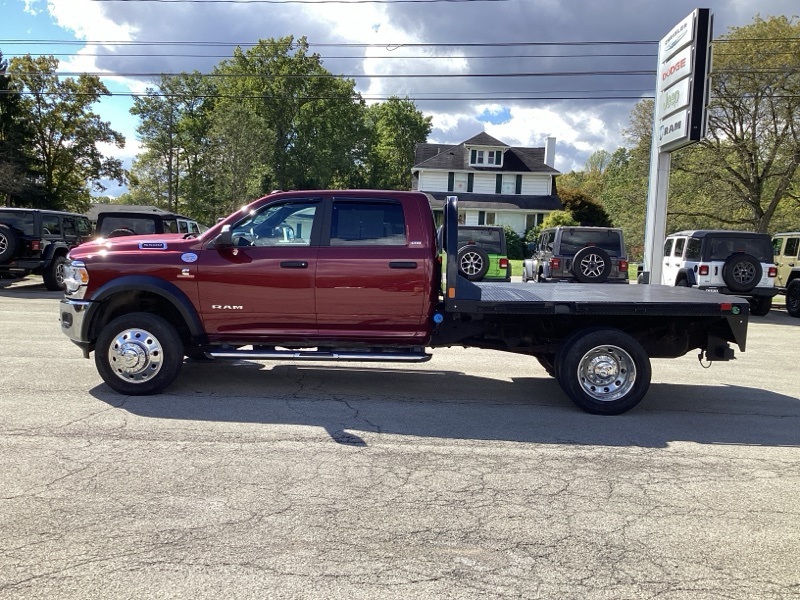 2022 Ram 5500 SLT photo 4