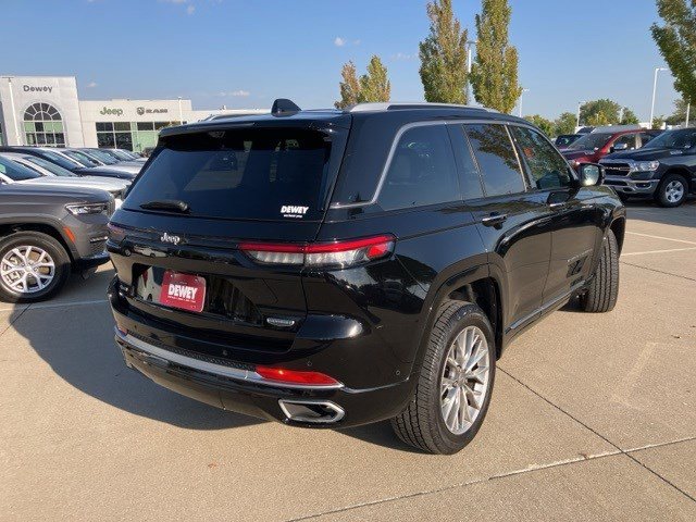 2022 Jeep Grand Cherokee Summit photo 5