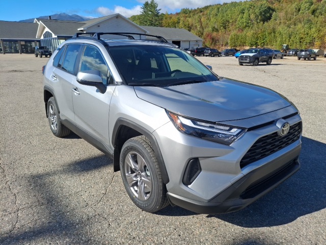2025 Toyota RAV4 Hybrid XLE photo 27