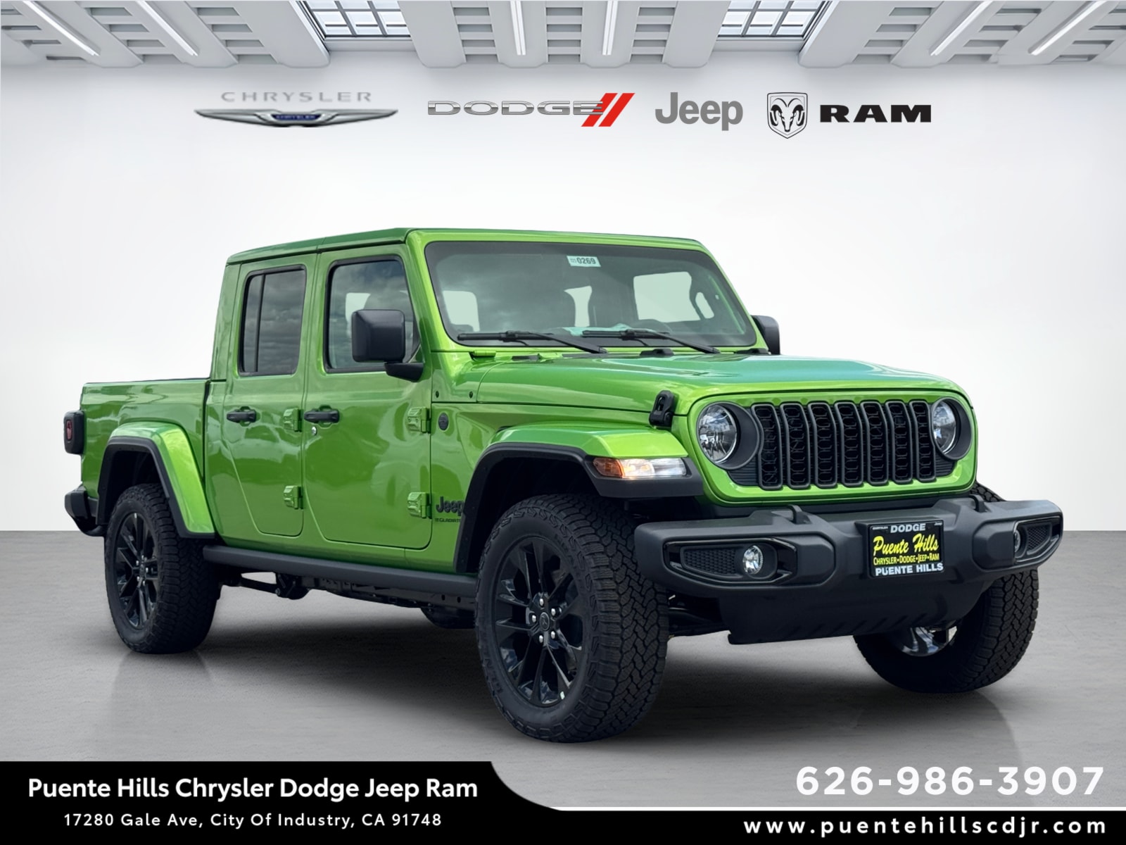 2025 Jeep Gladiator Nighthawk's photo