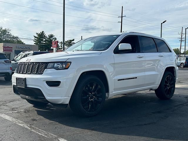 2022 Jeep Cherokee Laredo X photo 11