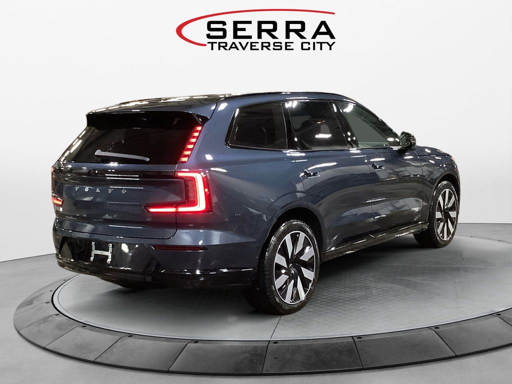 2025 Volvo EX90 Twin Motor Performance Ultra photo 5