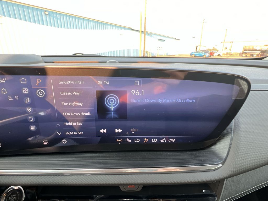 2024 Buick Envision Preferred photo 13