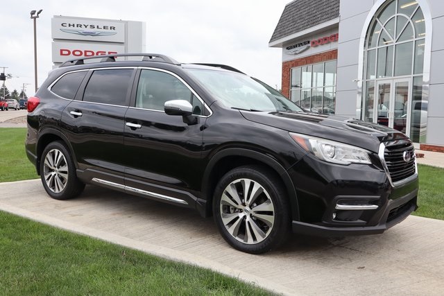 2020 Subaru Ascent Touring photo 3