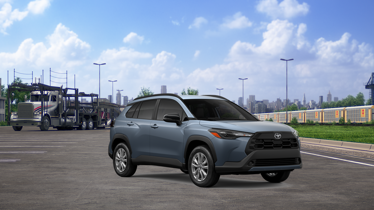 2026 Toyota Corolla Cross LE photo 11