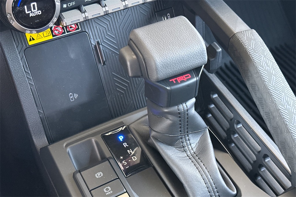 2025 Toyota Tacoma TRD Sport Double Cab photo 19