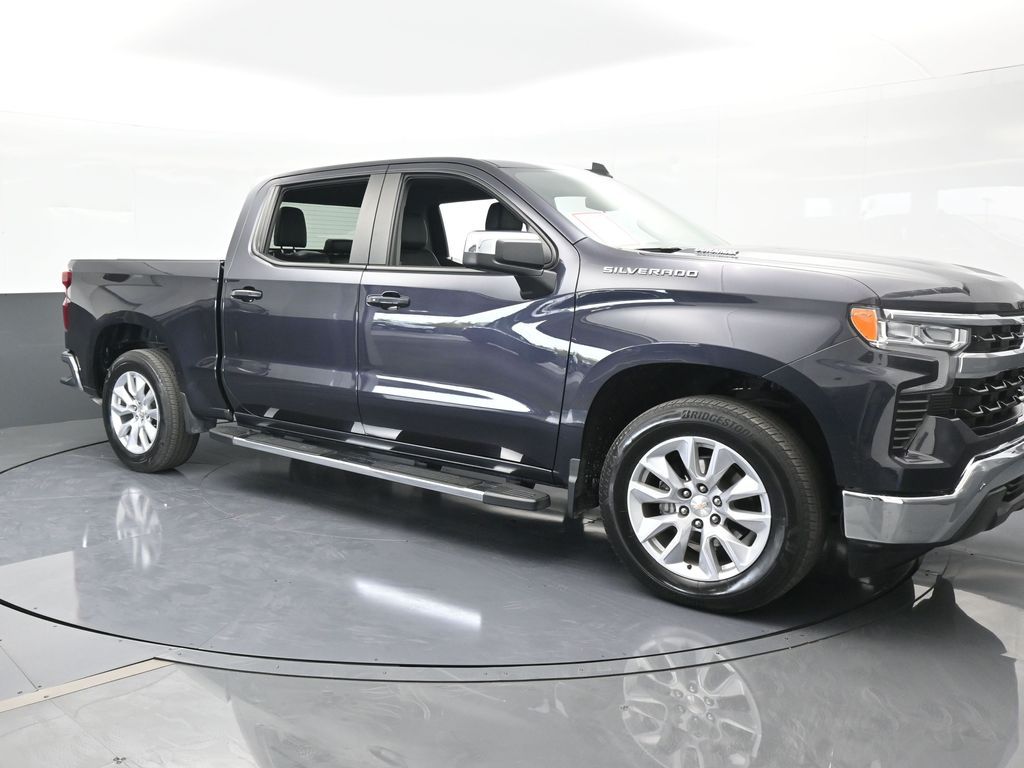2023 Chevrolet Silverado 1500 LT photo 8