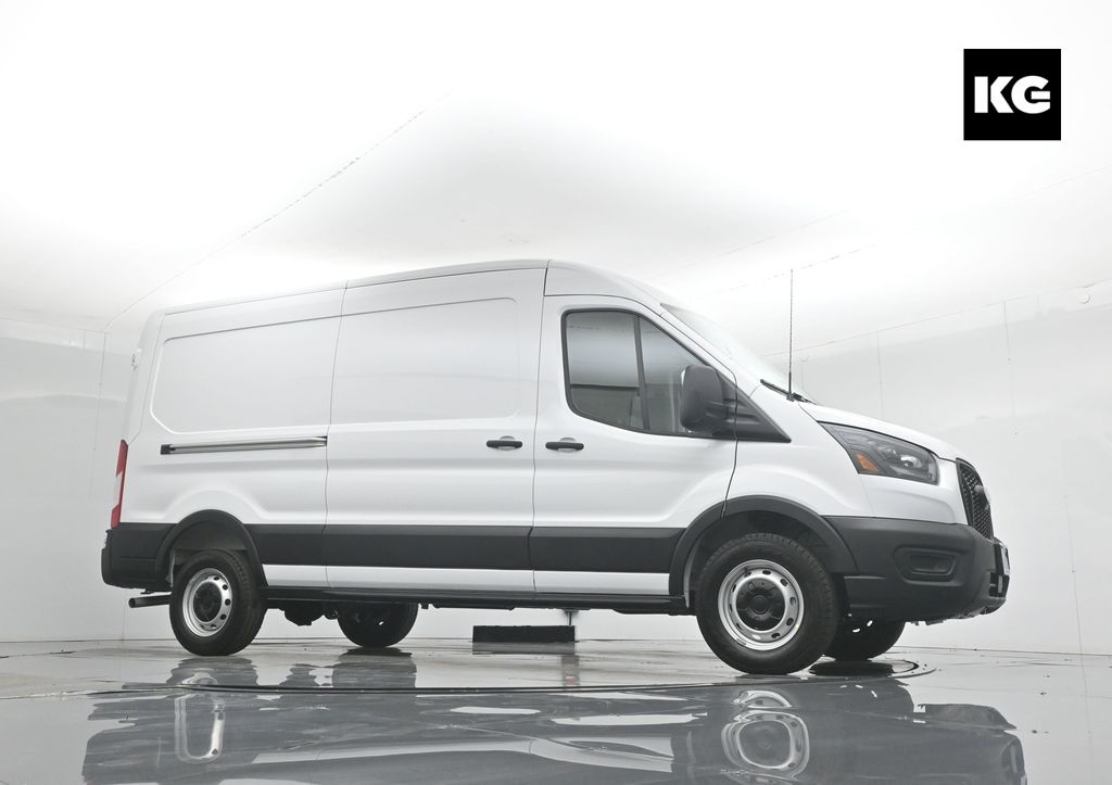 2026 Ford Transit Van Base's photo