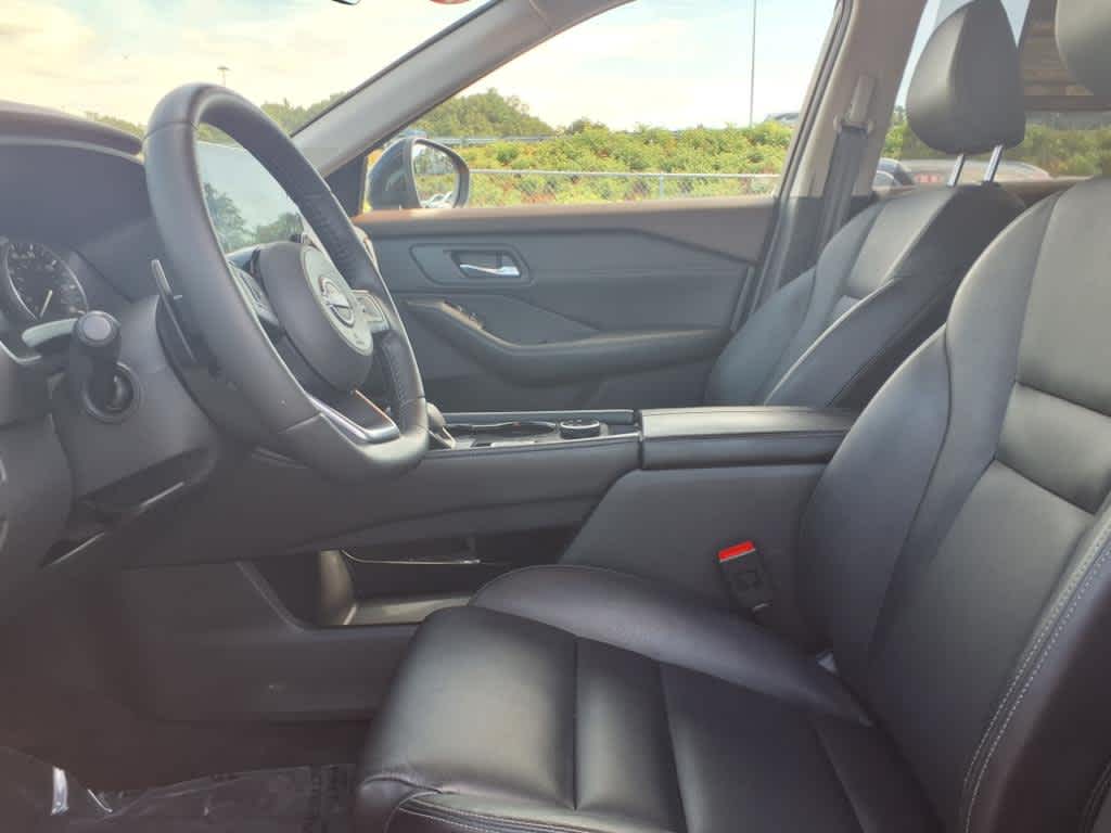 2023 Nissan Rogue SL photo 11