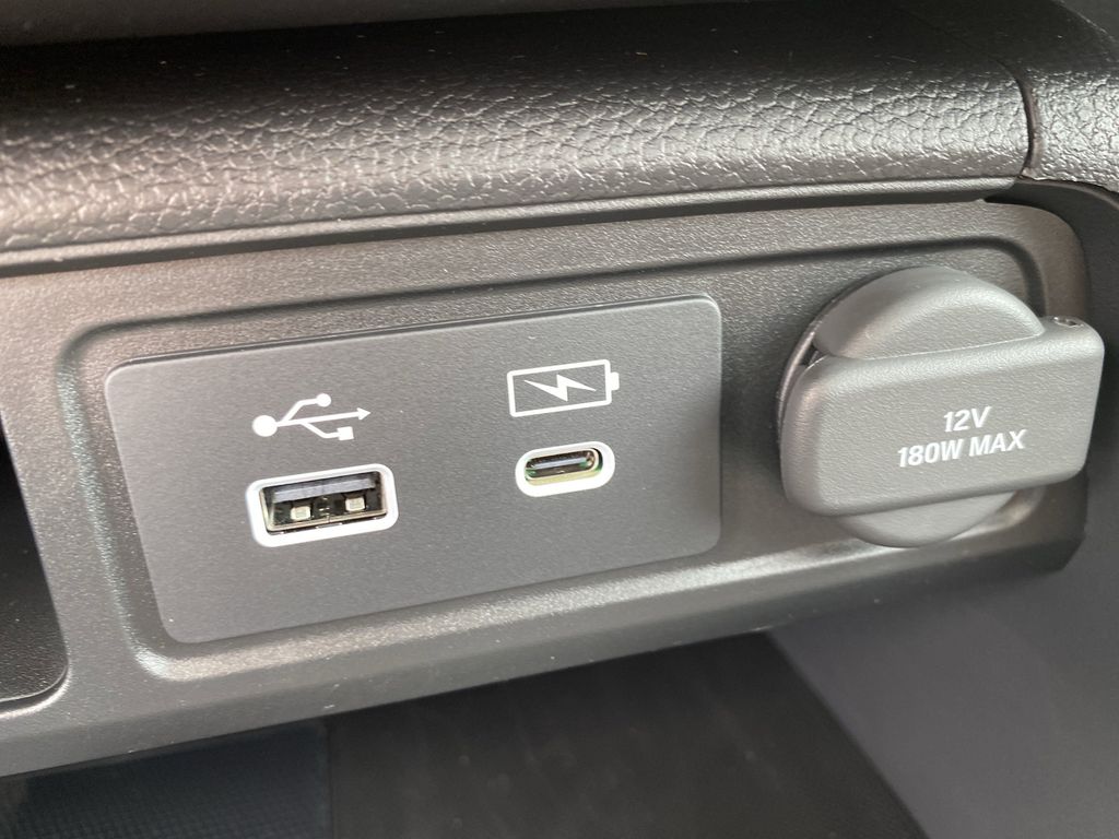 2025 Honda Pilot Touring photo 21