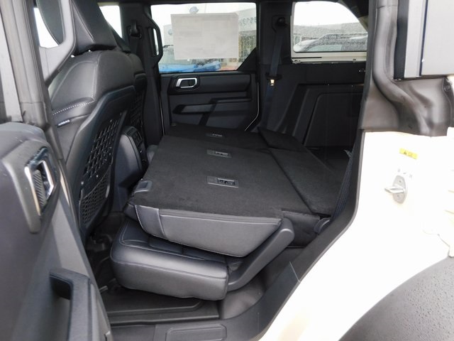 2025 Ford Bronco Badlands photo 22