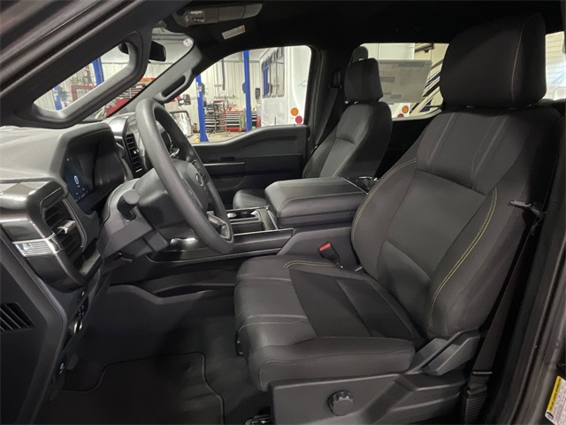 2025 Ford F-150 STX photo 17