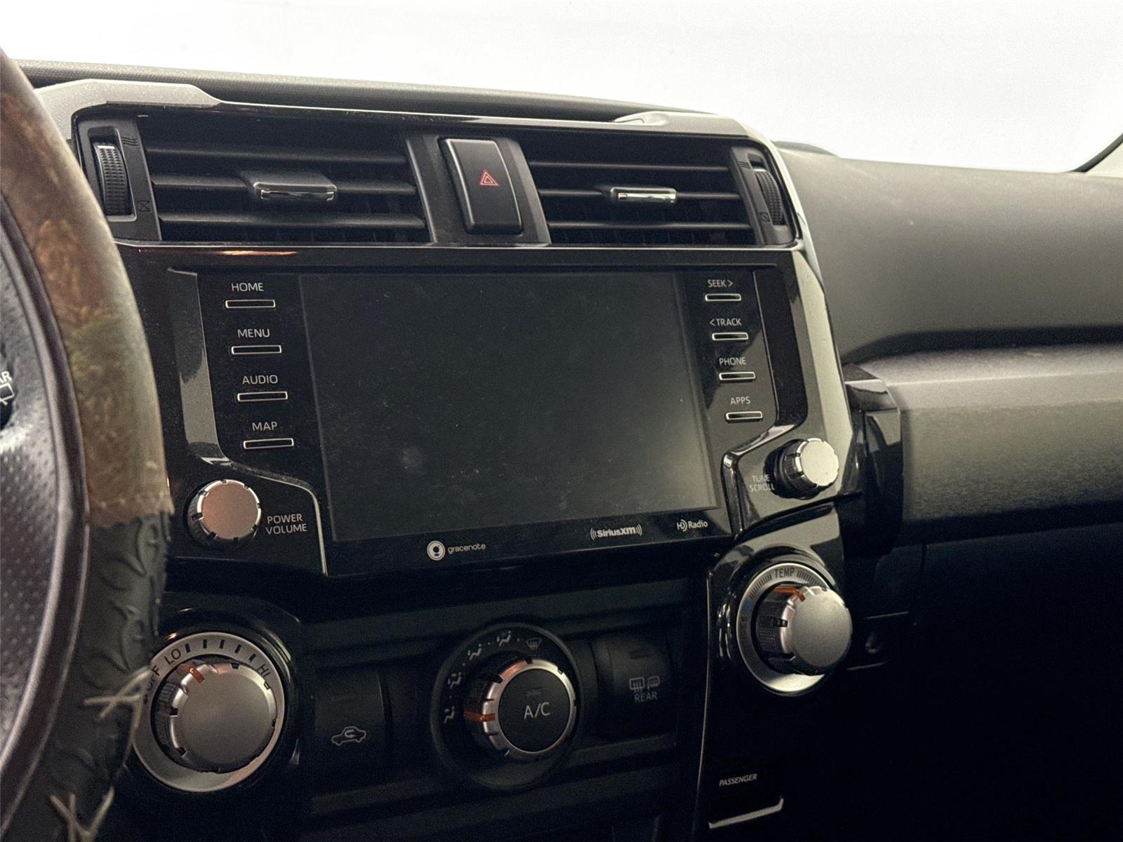 2020 Toyota 4Runner TRD photo 11