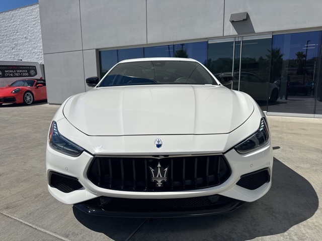 2024 Maserati Ghibli Modena photo 2