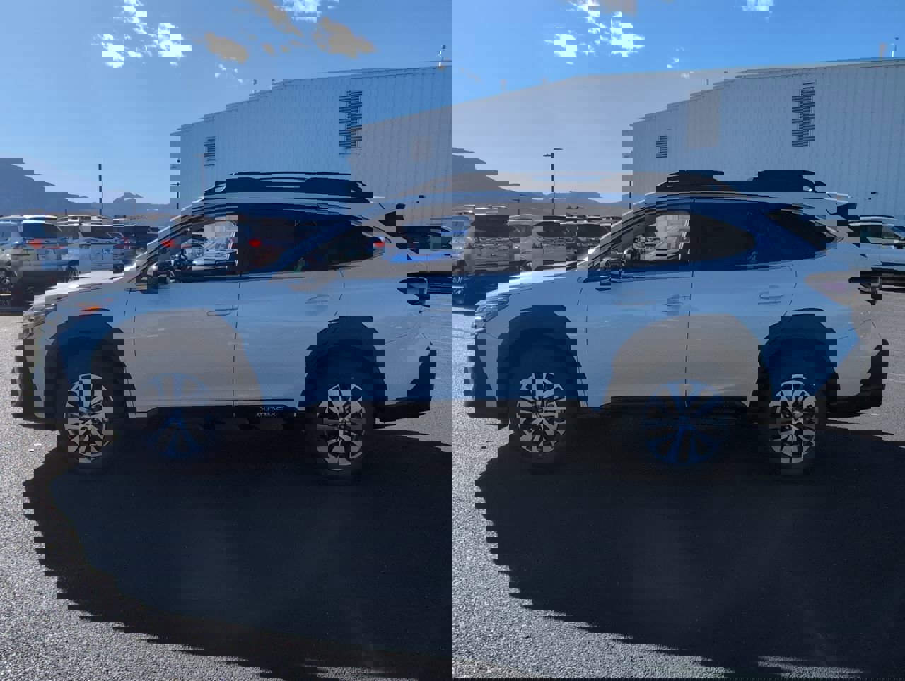 2025 Subaru Outback Premium photo 3