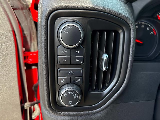 2023 Chevrolet Silverado 1500 Custom Trail Boss photo 33
