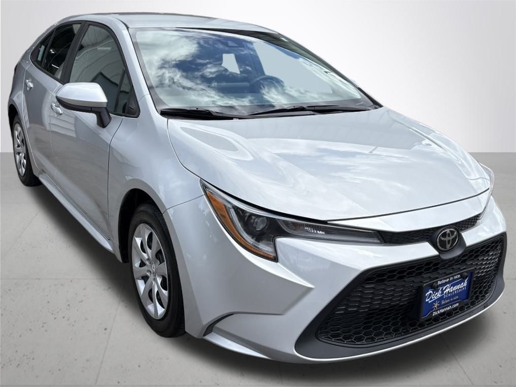2022 Toyota Corolla LE photo 5