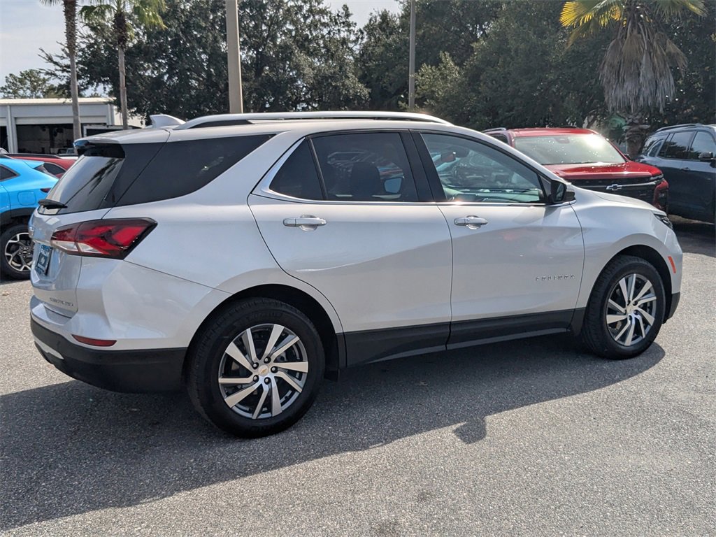 2022 Chevrolet Equinox Premier photo 3