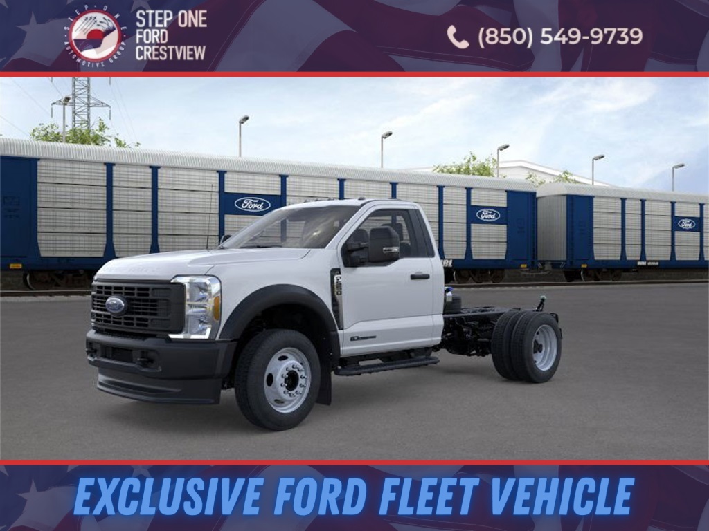 2026 Ford F-550 Super Duty Chassis Cab XL's photo