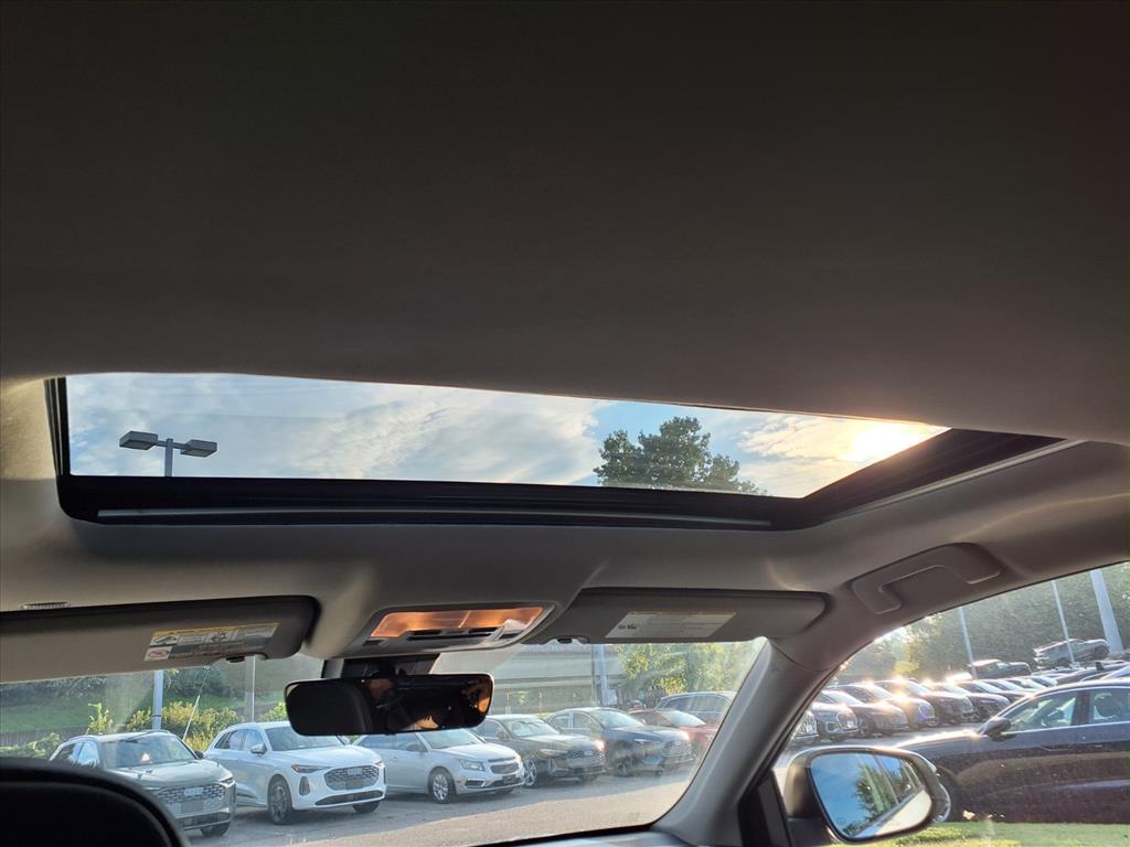 2019 Toyota Highlander XLE photo 9